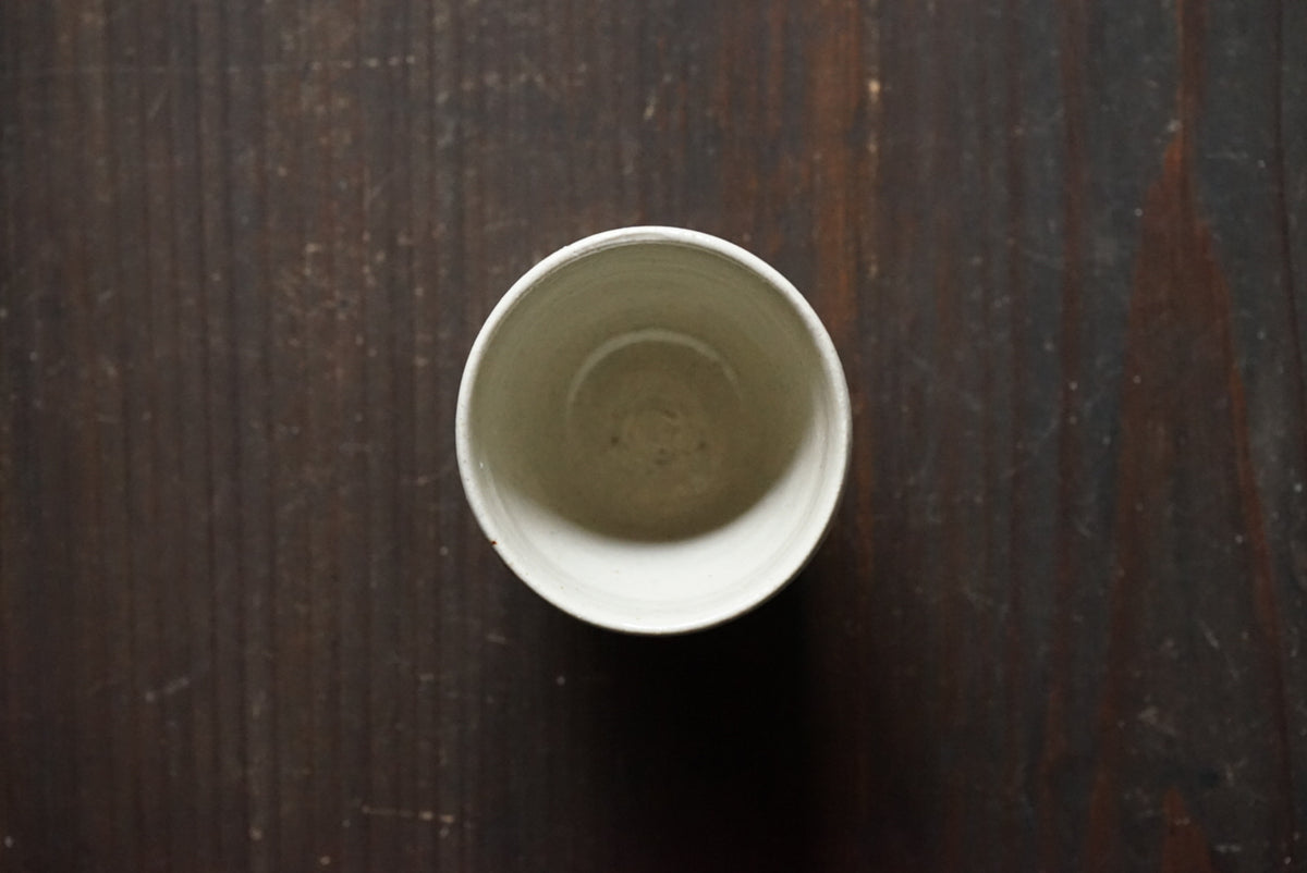 白磁唐津盃B / 石井義久 – うつわと古物 幹