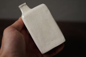 Powdered square bottle A / Choi Ryu -hee