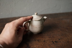 Powdered tea pot A / Choi Ryu -hee