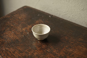 Karatsu White Porcelain Cup / Yoshihisa Ishii