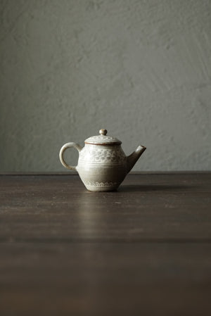 三島茶壺B / 崔龍熙