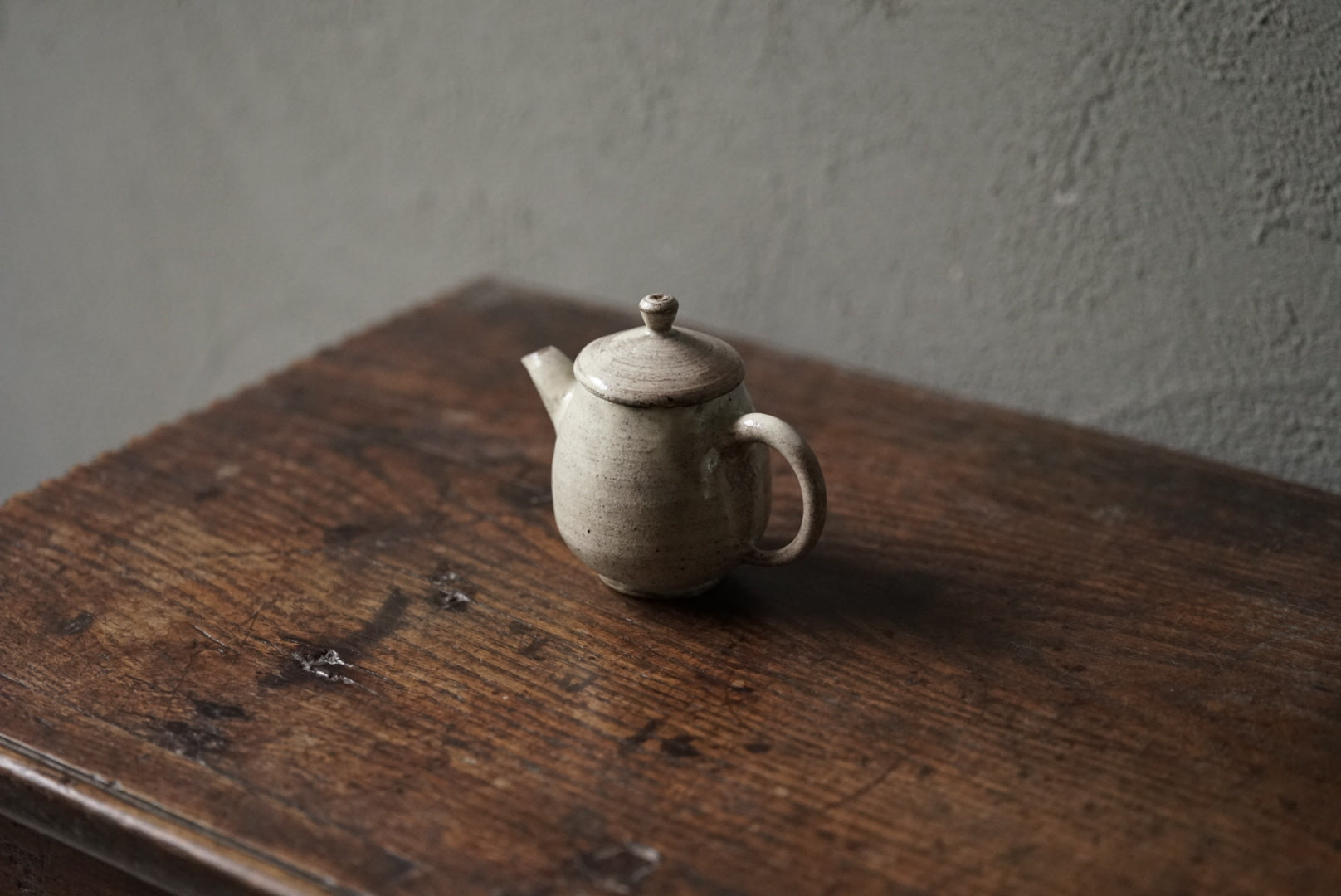 Powdered tea pot A / Choi Ryu -hee