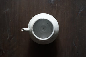 粉引注器 / 崔龍熙