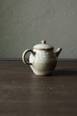 三島茶壺B / 崔龍熙