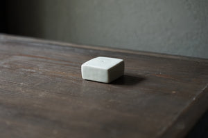白磁水滴A / 崔龍熙