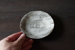 刷毛目皿A / 崔龍熙