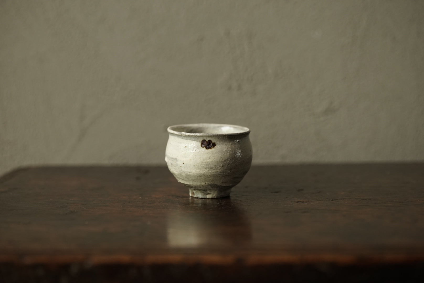 Brush cup / Yoshihisa Ishii