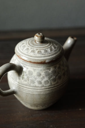 三島茶壺B / 崔龍熙