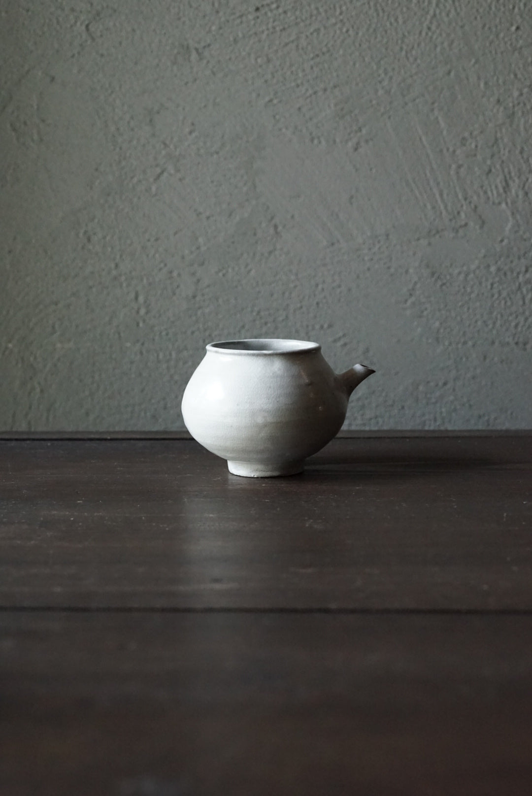 粉引注器 / 崔龍熙