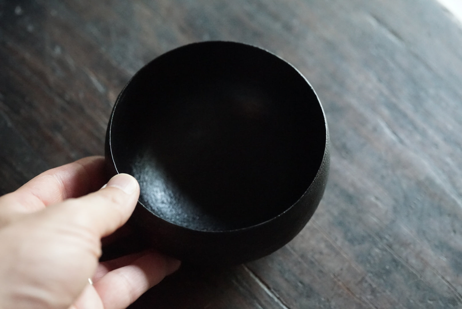 Dogged bowl "Zhu" / Haruka Kawachi