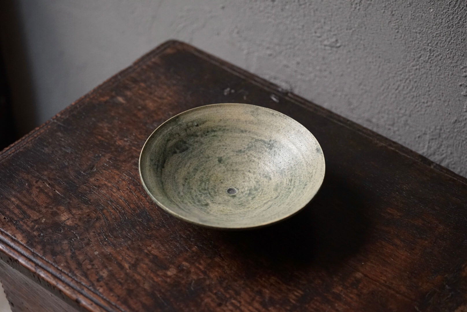 緑釉鉢 / 谷穹