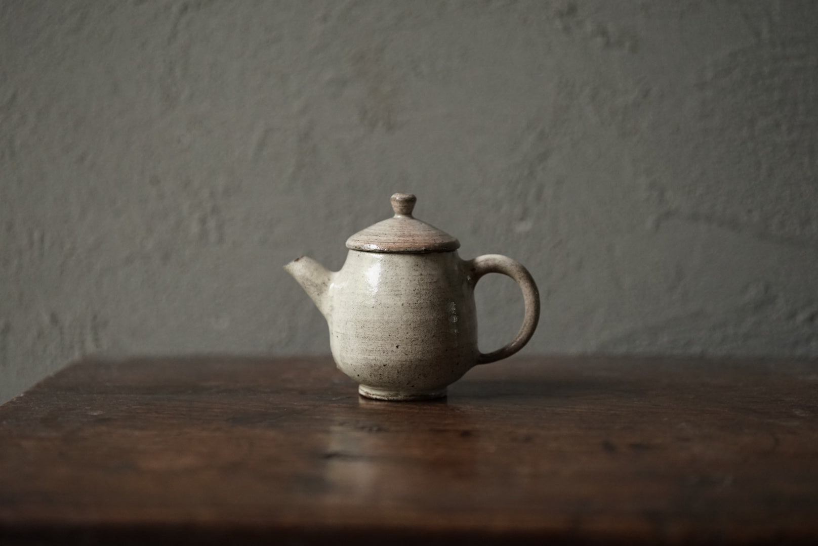 Powdered tea pot A / Choi Ryu -hee