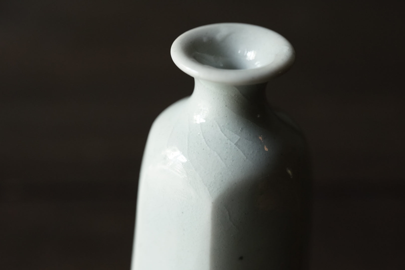 白磁乳瓶 / 崔龍熙
