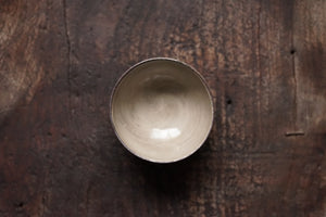 Brushed brushing bowl / Kentaro Murayama