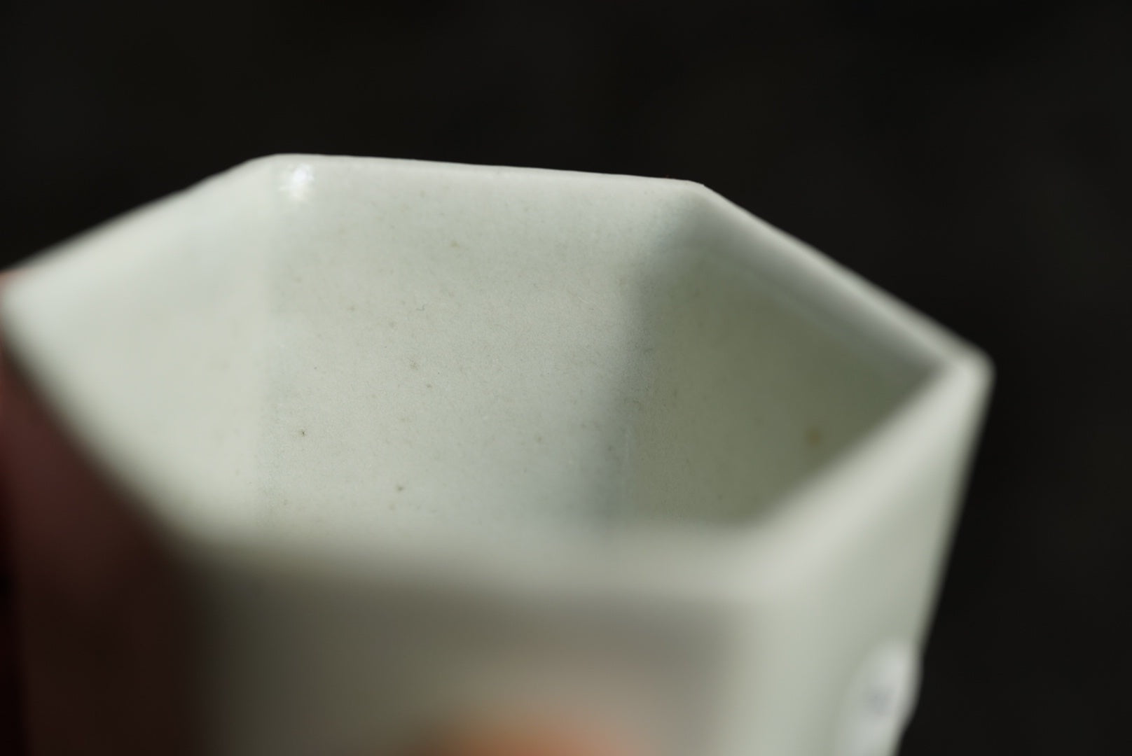 White Porcelain Rokugaku Cup ① / Maruta Suneichi corridor