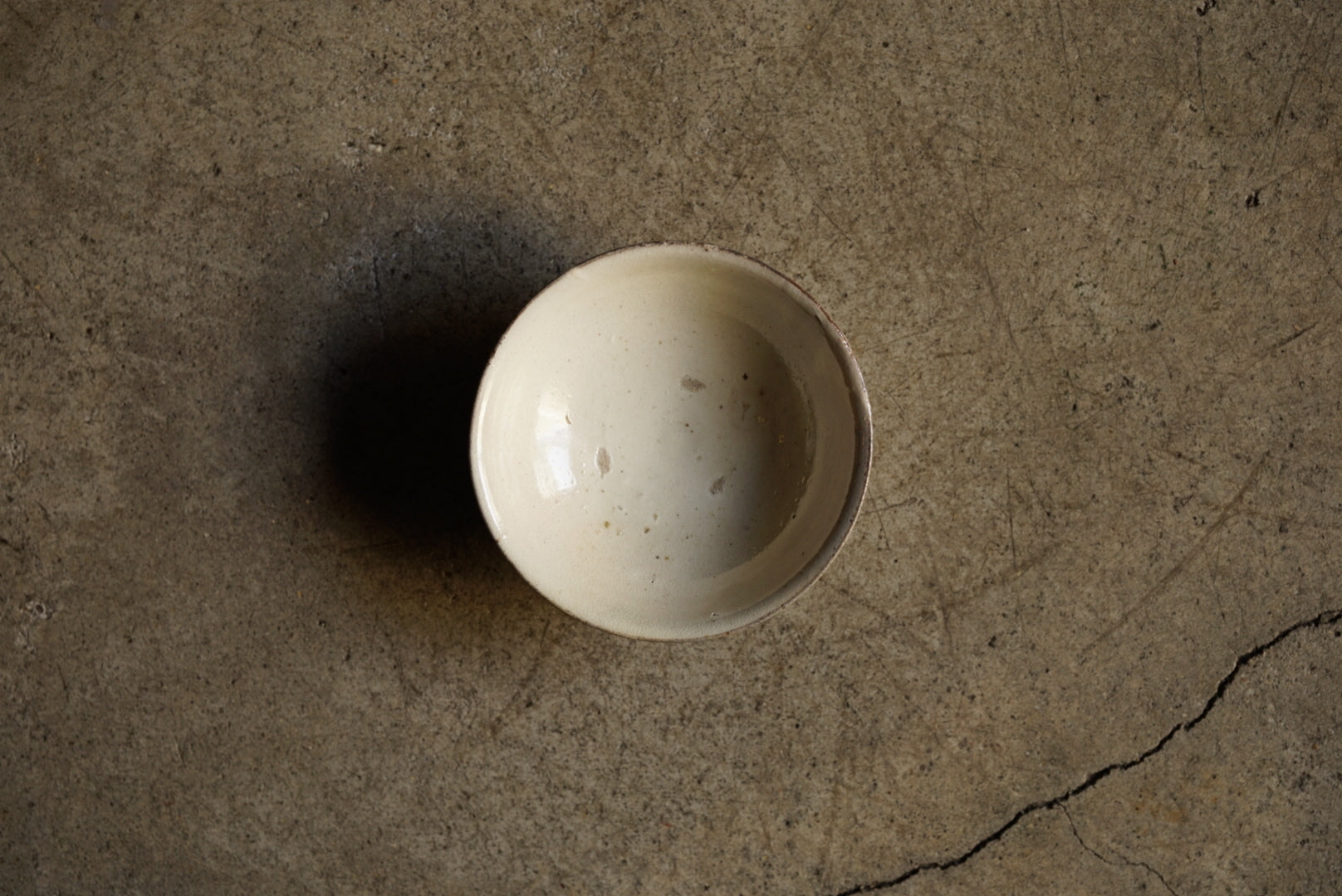 Powdered cup A / Masahiro Takeka