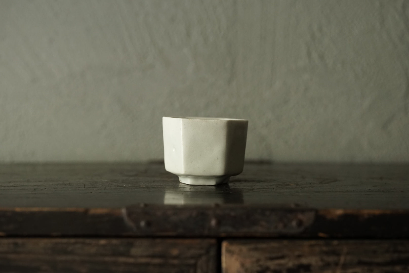 White Porcelain Rokugaku Cup ① / Maruta Suneichi corridor