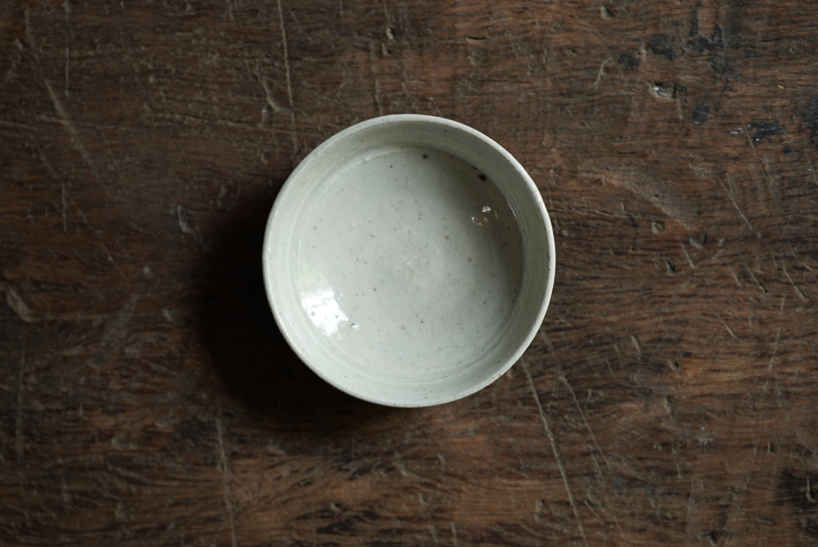 白瓷小皿 / 石井義久