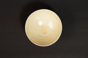 Powdered small bowl / Yuki Matsuba