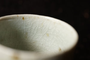 White porcelain cup / Maruta sect