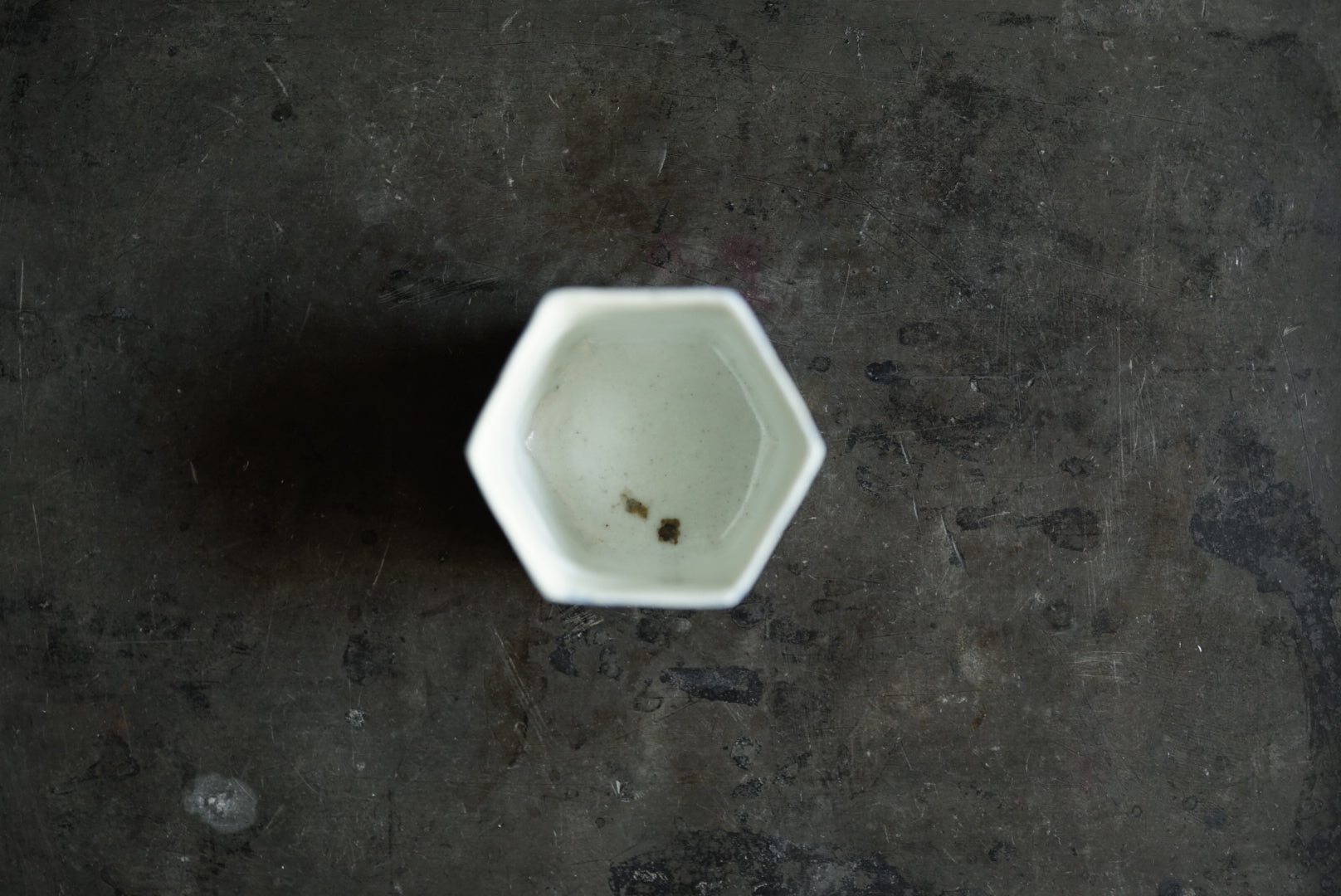 Dyeing hexagonal cup / Maruta sect