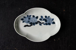 Dyeing hydrangea leon mellow plate / Mayumi Hamano