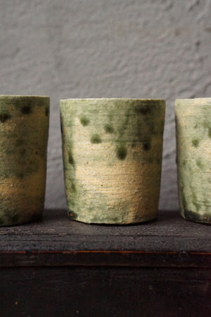 Green glaze Choku / Yoriyoro